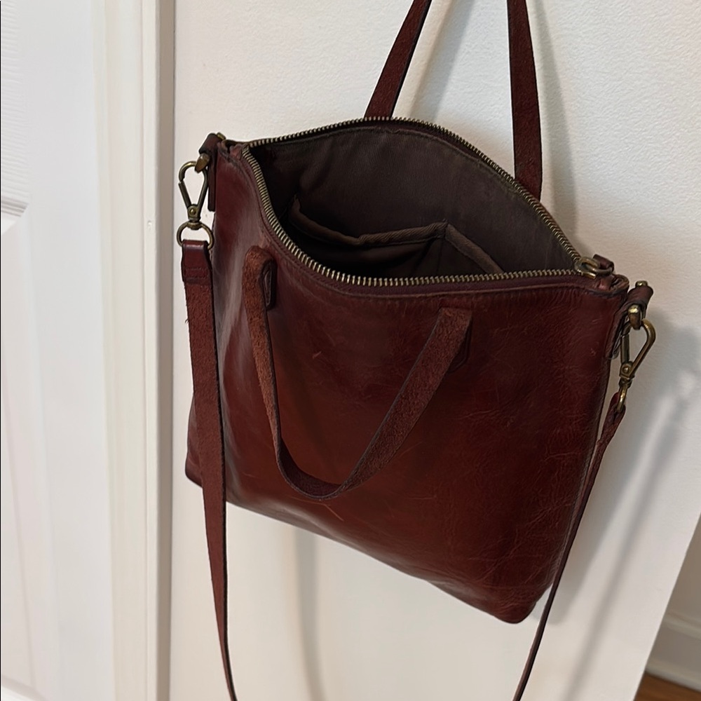 Madewell crossbody zip top transport tote mini purse deep red leather - Picture 3 of 12